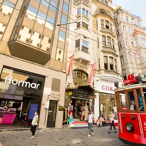 Golden Street Отель