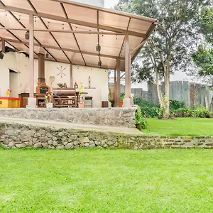 Traveler's House Habitación en casa particular Quito