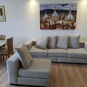 Stunning 5th Floor W/ Scenic View Near Tran Apartamento Cuenca